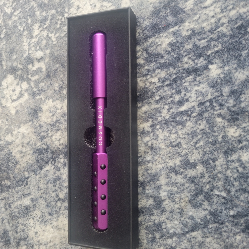 COSMEDIX Purple Skincare Roller